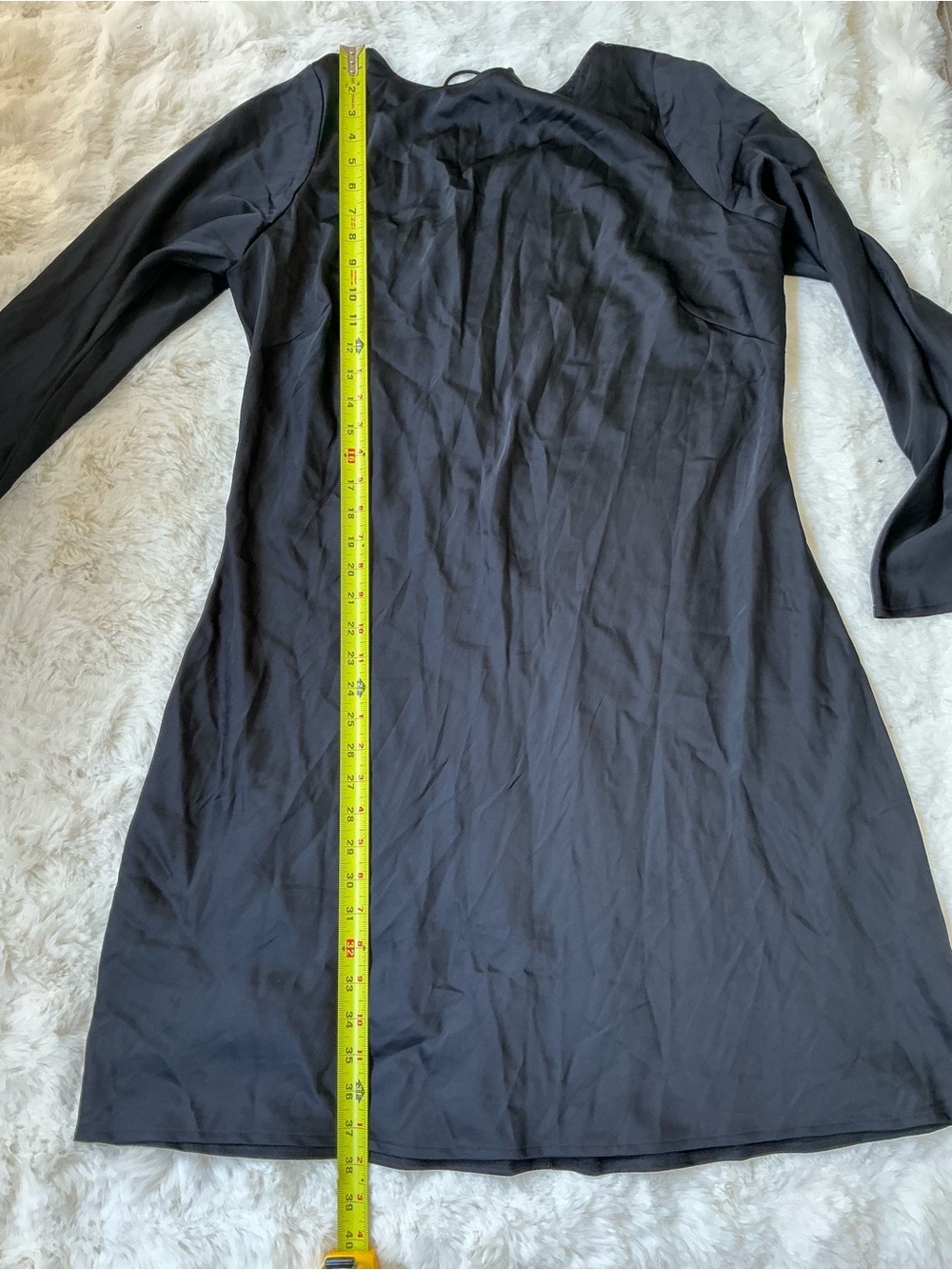 Abercrombie & Fitch Black Long-Sleeve Shift Dress - Picture 3 of 7